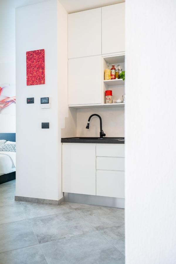Brand New Studio With Garage - Close To The Beach Acquarica del Capo Εξωτερικό φωτογραφία